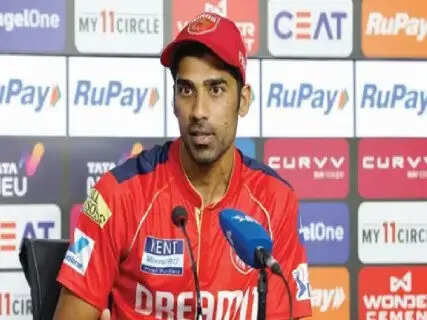 Indian cricketer Shashank Singh and his father face trouble, house servant files FIR