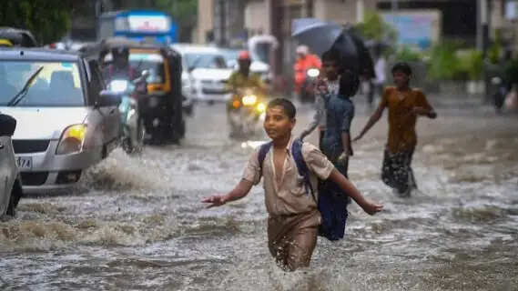 Mumbai Submerged: Lake Levels Surge Past 41% as Tulsi and Vihar Overflow, But Why Does the City Keep Flooding?
