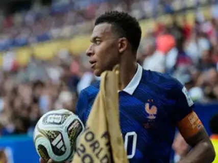 Winning Back-To-Back Golden Boots Without Reaching The Final, Shattering Records And Surpassing Lionel Messi