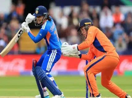Smriti Mandhana becomes the first ever in T20I cricket to achieve a remarkable milestone