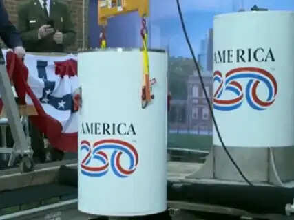 USA Buries 408kg High-Tech Time Capsule in Philadelphia: A Message to 2276