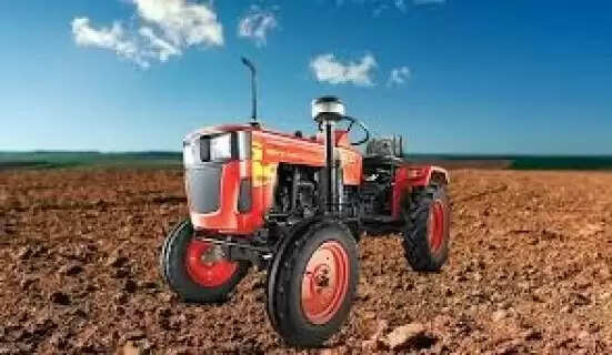The Machines That Power India Which Tractor Brand is Dominating the Fields Right Now?