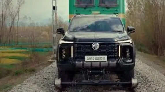 MG Majestor Makes HistoryThe SUV That Pulled a 406-Ton Train into the Guinness World Records