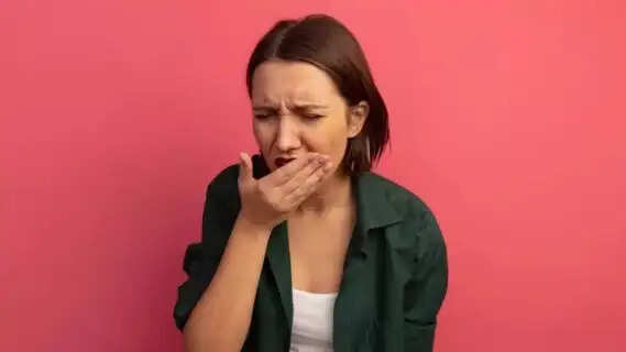 Don’t Ignore That Mouth Ulcer! Oncologist Warns Sores Lasting Over 2 Weeks Could Be Early Oral Cancer Signals