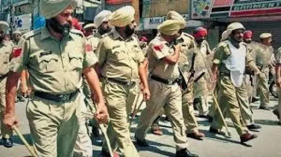 Rules vs. Influence The Viral Pre-Wedding Shoot That Put Punjab Police Under the Scanner