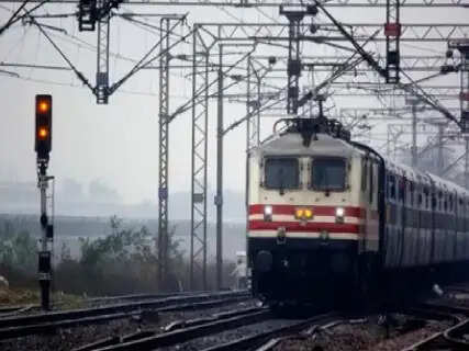 Shravani Mela 2026: Indian Railways Launches Special Trains from Gorakhpur to Asansol and Deoghar