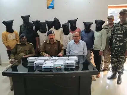 Deoghar Deoghar Cyber Cell Strike 11 Fraudsters Arrested in Major Crackdown