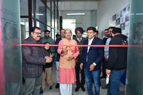 IIT Roorkee organized “Design for Bharat – Youth Innovation Challenge” Exhibition under Viksit Bharat Young Leaders Dialogue (VBYLD) 2026