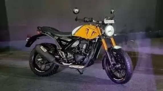 Bike lovers are in for a treat, with these two Triumph motorcycles getting free accessories worth 11,500; learn the details.