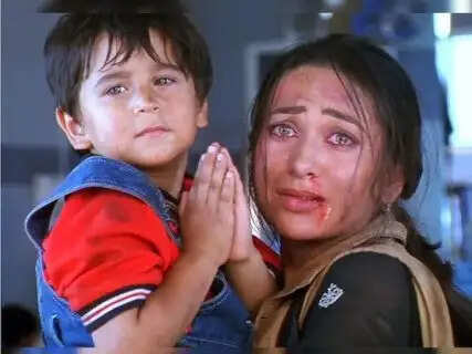 Remember the Little Boy Who Played Karisma Kapoor's Son in Shakti: The Power? Here's What He Looks Like Now