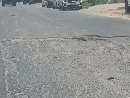 Entrepreneurs Rage Over HSIIDC Negligence, Broken Roads, and Overflowing Sewers