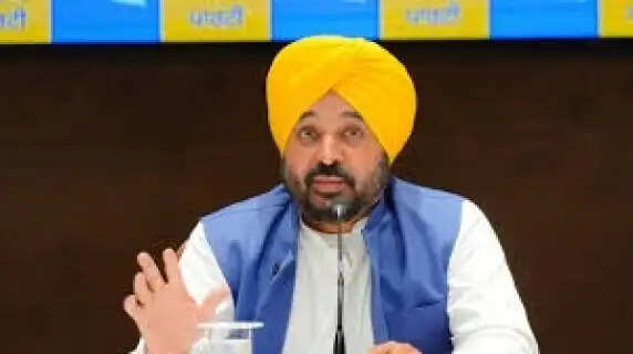 A Ray of Hope CM Bhagwant Mann Launches Emergency Helpline for Punjabis Stranded in Arab Countries