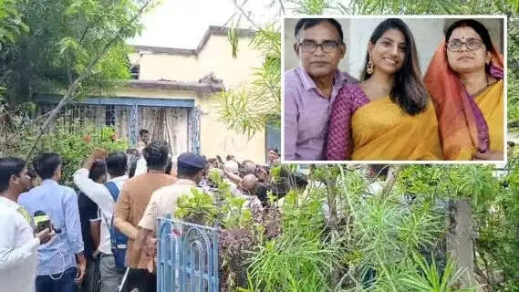 Shocking Jamshedpur Crime: Father Stays with Bodies After Brutal Triple Killing