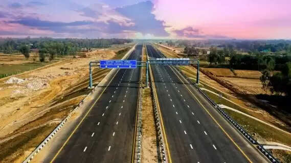 FASTag Annual Pass: Why It Doesn’t Work on These 4 Uttar Pradesh Expressways