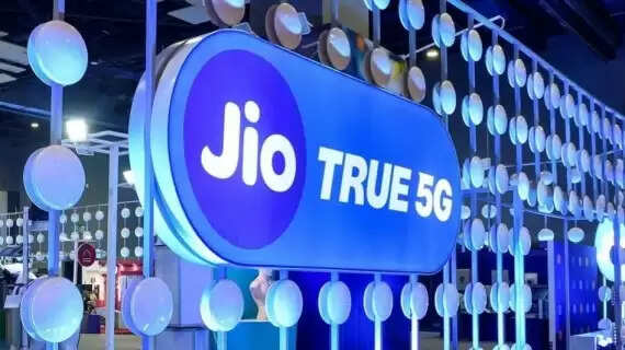 Looking for a Long-Term Plan? Jio Offers 90-Day Validity with Unlimited 5G and Bonus Data