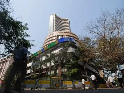 Sensex’s Wild Ride What Every Small Investor Needs to Know Before Closing Bell