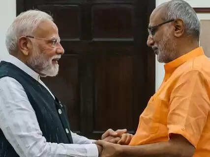 Turning the Impossible into Possible : What This High Praise for PM Modi Really Means