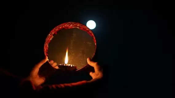 More Than Just a Fast: Why the Moon on Karva Chauth is Bringing Good Fortune This Year