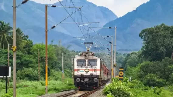 Entry to railway station will be allowed only after weighing luggage, airport-like rules will be implemented soon - check the limit