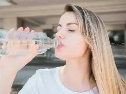 Ever Wonder About That Old Bottle of Water? Here’s When You Should and Shouldn’t Drink It