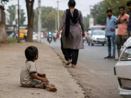 Cruel Mother Deserts Her 4-Year-Old Specially-Abled Child on Busy Jamshedpur Street