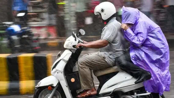 Weather Alert! Heavy Rains to Lash Maharashtra Today, Fresh Wet Spell Adds to Odisha Flood Woes