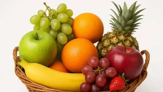 The Morning Boost: Unveiling the Health Advantages of Eating Fruits on an Empty Stomach