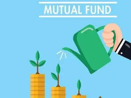 HDFC Mid Cap Fund Hits ₹1 Lakh Crore Milestone: How It Outperformed the Giants to Turn ₹10 Lakh into ₹25 Lakh