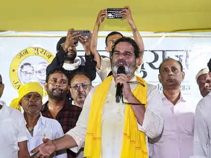 JDU Mocks Prashant Kishor's Zoo Visit While District Administration Enforces Strict CCTV and Arms Audits Ahead of Bankipur By-Election