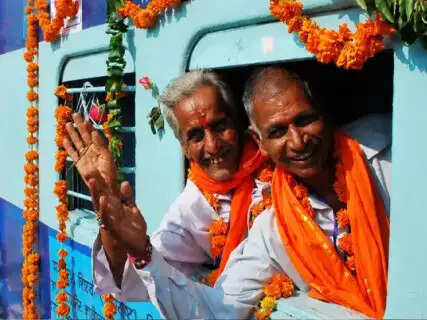 Free Government Tours: How Senior Citizens Aged 60 And Above Can Travel Across 15 States For Free