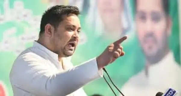 Who is Really in Charge? Tejashwi Yadav Slams Bihar Government Over Leadership Chaos and Triple-Engine Rule