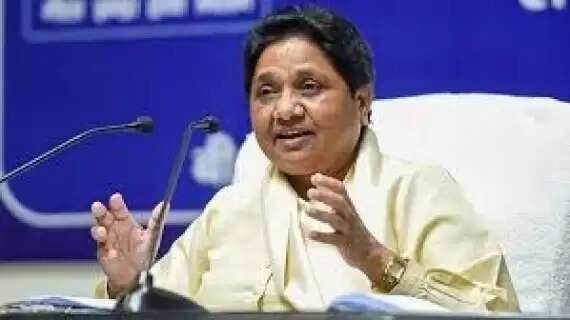 Mayawati’s Birthday Twist : A Firm No for UP, but a Surprise Maybe for Congress?