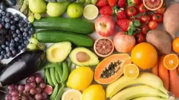 Beat the Heat: Top 5 Hydrating Fruits Recommended by Health Experts to Stay Cool This Summer