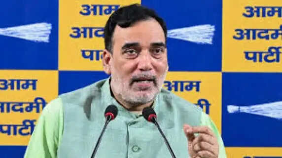 Firing Incident in Una: Gujarat AAP President Isudan Gadhvi Slams BJP After Candidate Injured