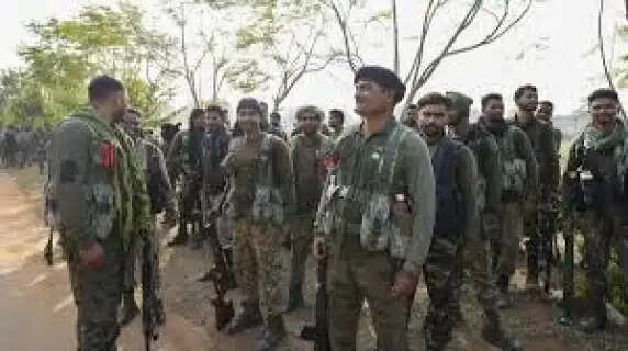Surrender Before the Deadline 7 Naxalites Lay Down Arms in Bastar as Center's LWE Clean-up Target Approaches
