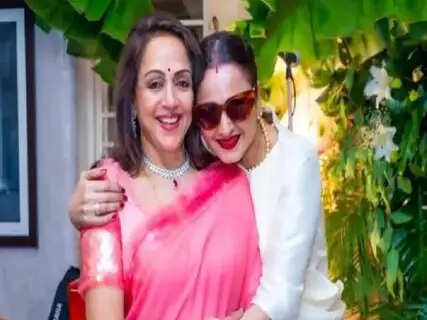 Hema Malini Exposes Rekha’s Mischievous Childhood Rehearsal Escapades Long Before Ruling Hindi Cinema Together