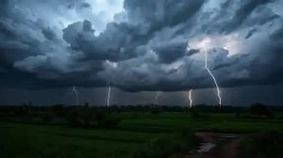 Jharkhand Weather Alert:  IMD Issues Warning for Hailstorms, Heavy Rain, and Gusty Winds
