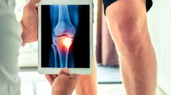Don't Ignore Knee Pain in Your Youth: Understanding Causes, Symptoms, and Prevention for Healthy Joints