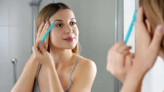 Say Goodbye to Peach Fuzz: 5 Natural Ways to Remove Facial Hair at Home Permanently