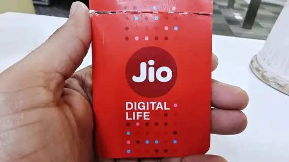 Jio's Cheapest ₹11 Recharge Plan Detailed: Get 10GB High-Speed Data for 1 Hour