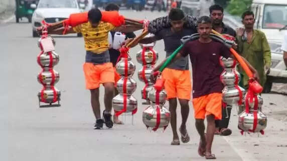 Delhi Gears Up for Kanwar Yatra with Significant Road Closures and Diversions