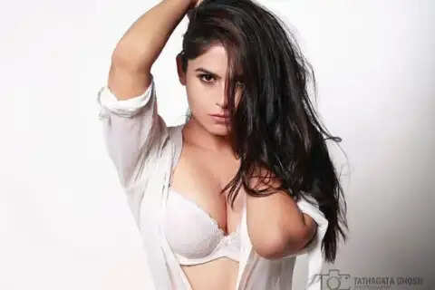 Naina Ganguly Sets the Internet Ablaze with Bold New Photoshoot