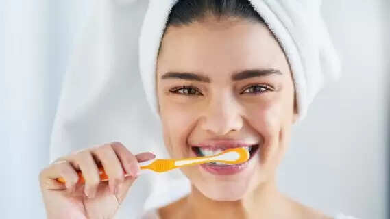 Beyond Brushing: An Ayurvedic Expert Reveals 5 Daily Habits for Healthy Teeth