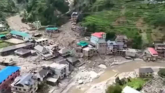 Mandi Cloudburst: Disaster rained from the sky, the entire family was destroyed due to cloudburst, only a 10-month-old child survived