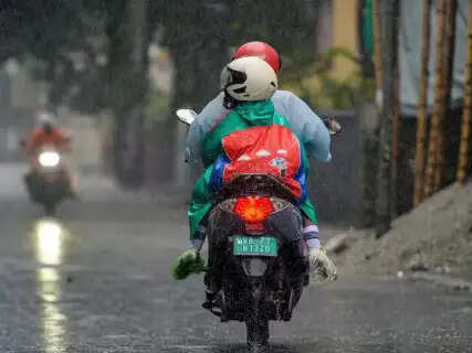 IMD Issues Heavy Rain Warning Across 20 States; Yellow Alert In Delhi-NCR As Downpours Lash Mountains And Plains