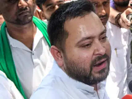 RJD vs Congress War Erupts: Grand Alliance Faces Internal Crisis Over High-Profile Bankipur By-Election in Bihar