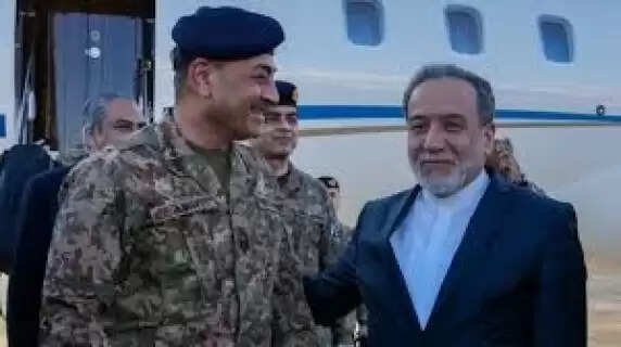 Global Crisis: Pakistan Army Chief Asim Munir Warns President Trump Hormuz Blockade Choking US-Iran Peace Talks