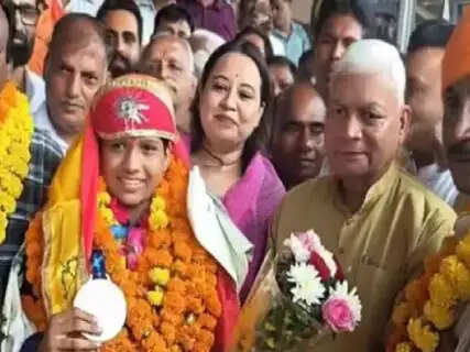 How Bhilwara's Sandhya Bishnoi Overcame Hardships to Win Silver at Under-17 World Wrestling Championships