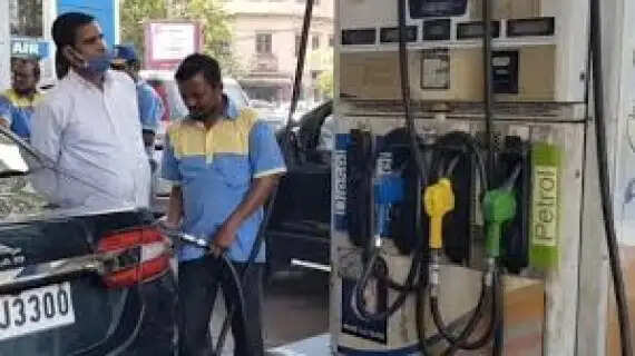 Massive Fuel Price Hike After Elections? The Truth Behind the ₹28/Litre Buzz