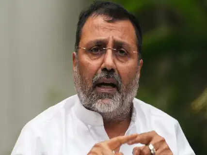 BJP MP Nishikant Dubey Teaches Law to SP Chief Akhilesh Yadav Amid Temple Theft Controversy